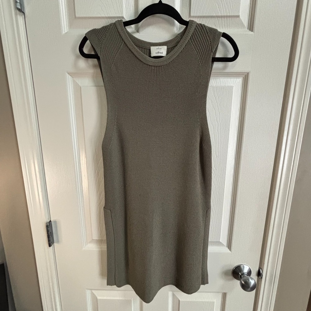 Aritzia Wilfred Palmier Tunic Sweater Sleeveless Knit Side Slits Olive SZ Large